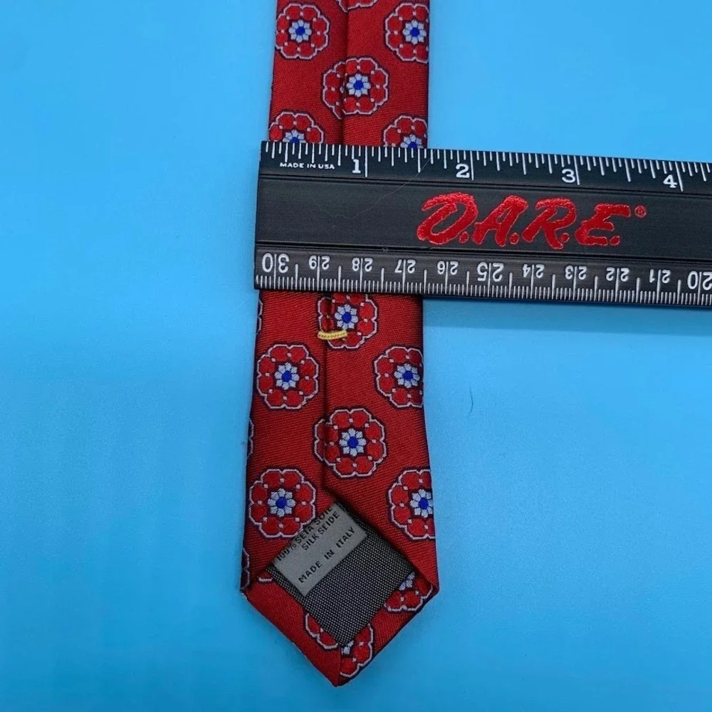 Canali Red Floral 100% Silk Luxury Men's Classic Neck Tie Made in Italy